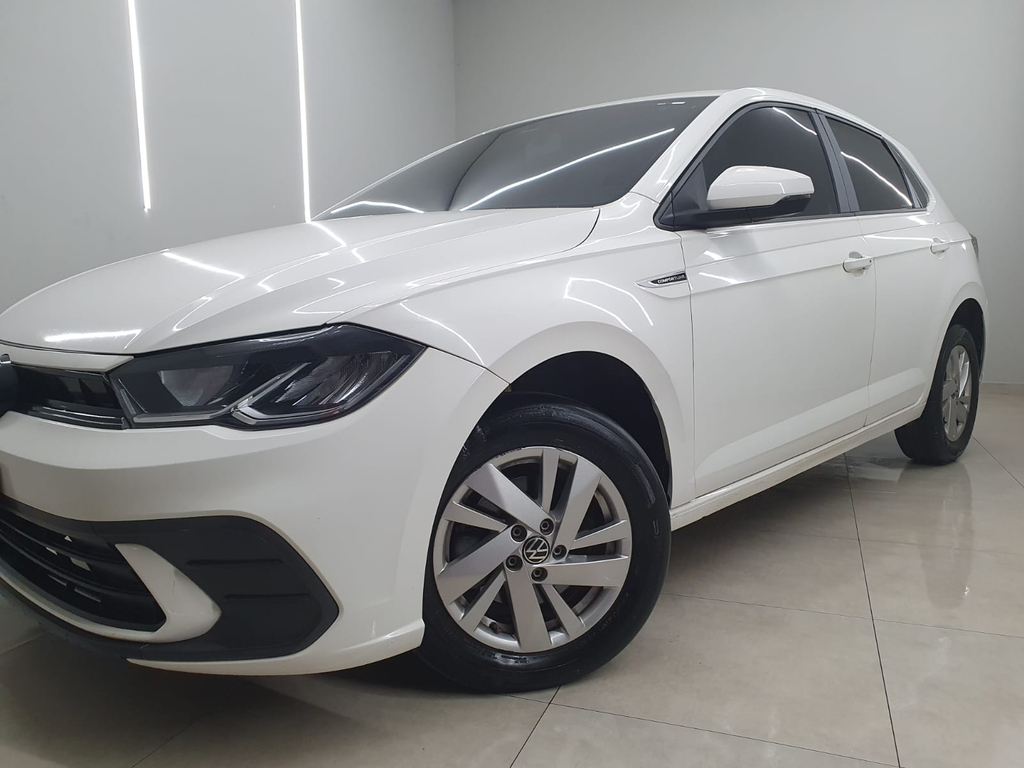 Volkswagen Polo Branco