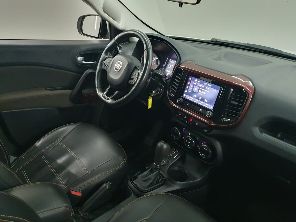 Fiat Toro Branco