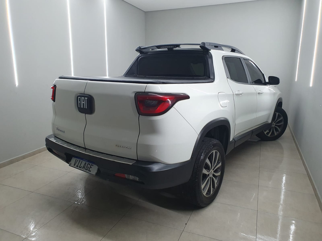 Fiat Toro Branco