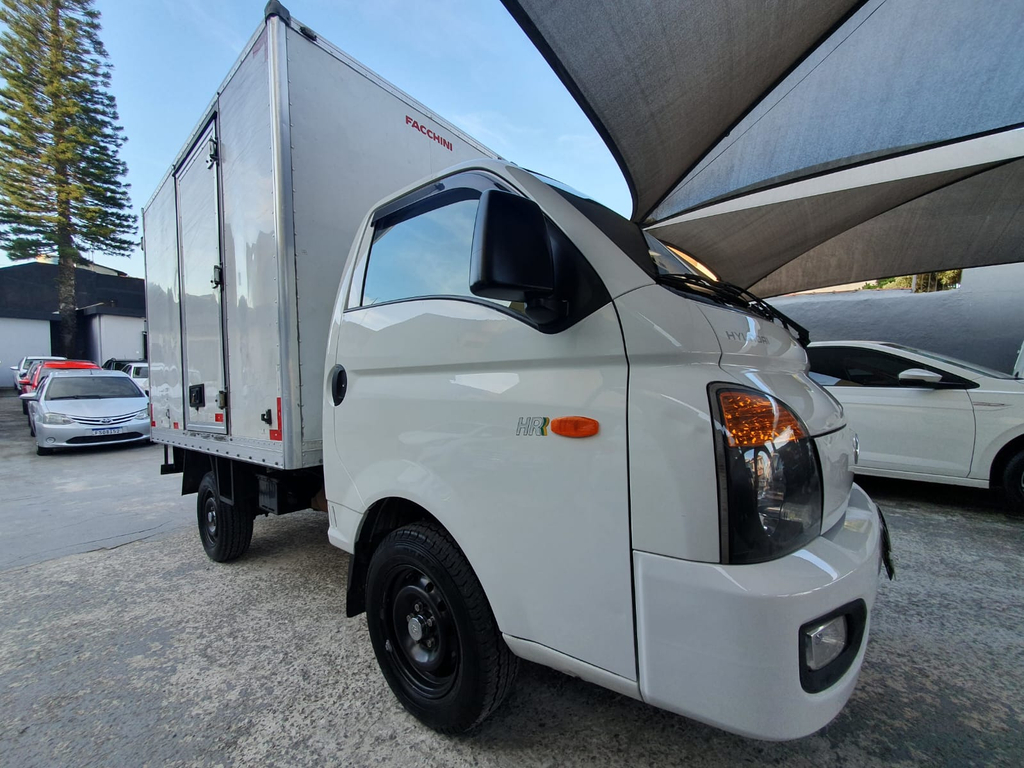 Hyundai HR Branco