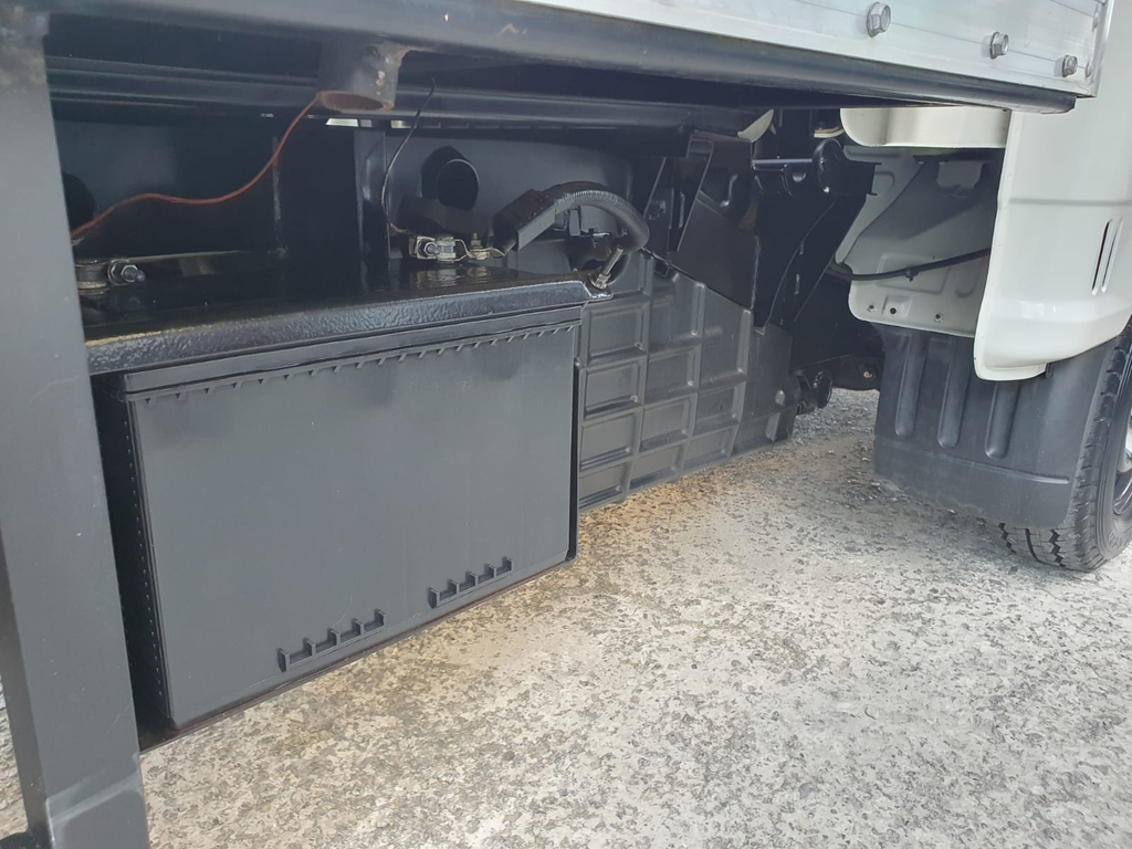 Hyundai HR Branco