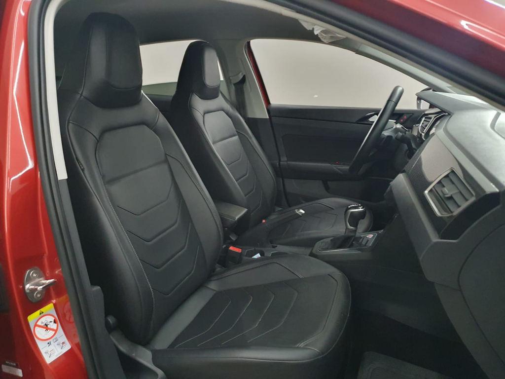 Volkswagen Polo Vermelho