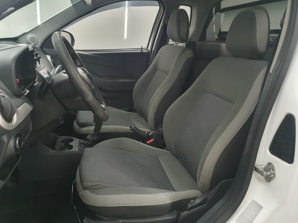 Chevrolet Montana Branco