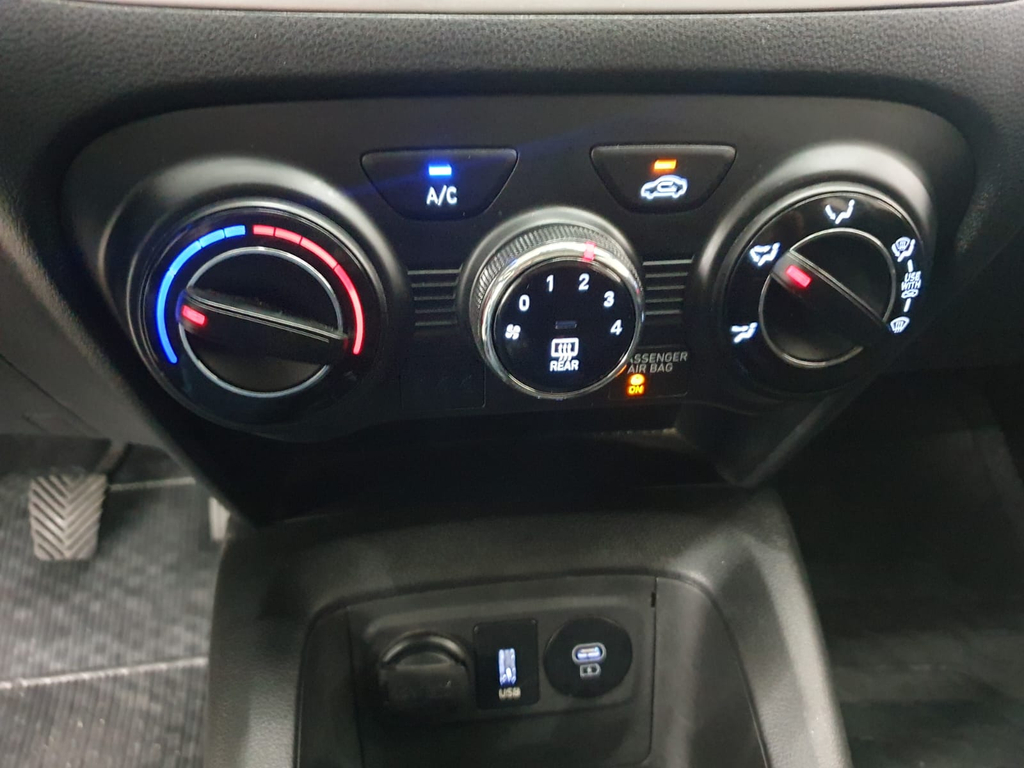 Hyundai HB20 Cinza