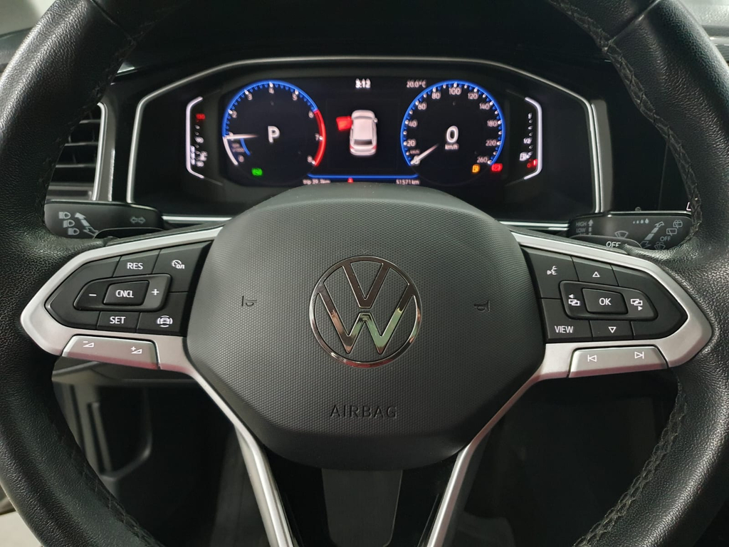 Volkswagen Polo Cinza