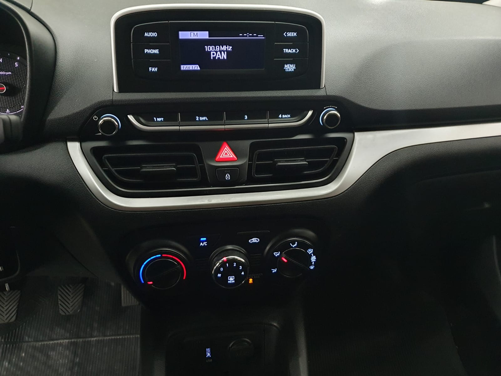 Hyundai HB20 Preto