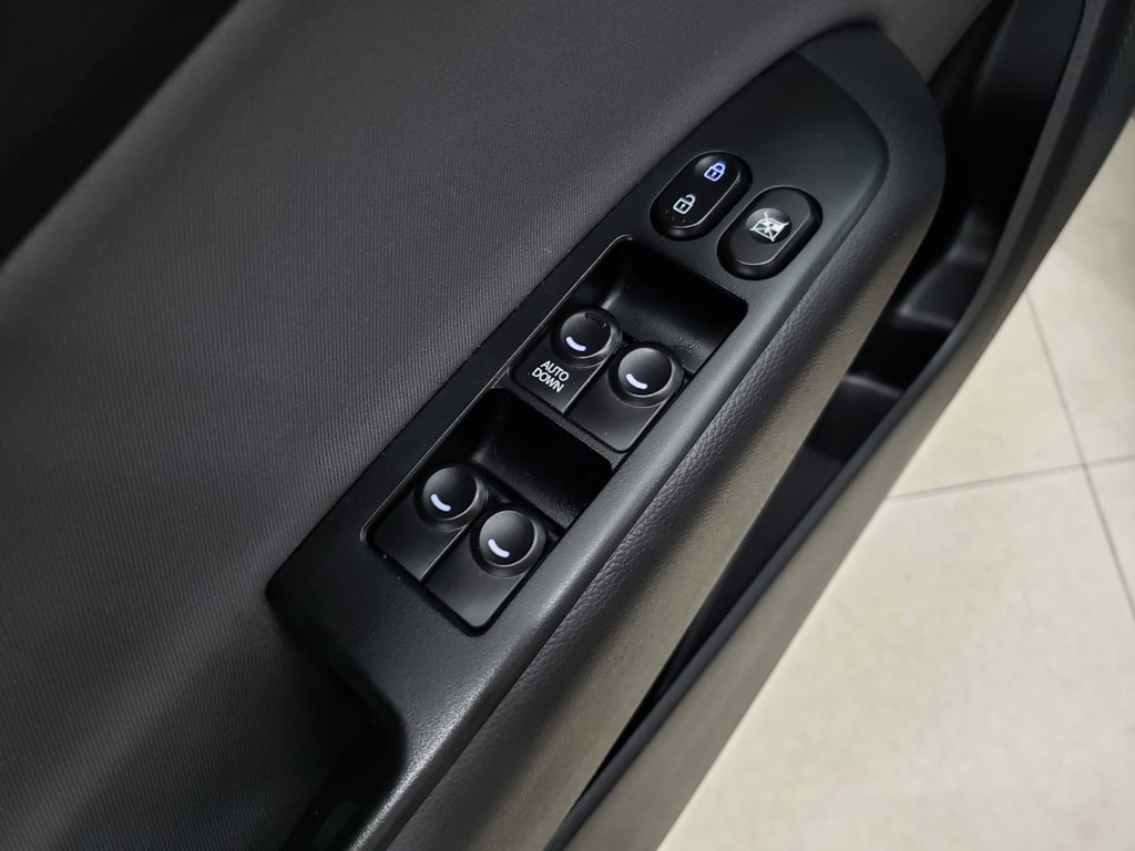 Hyundai HB20S Preto