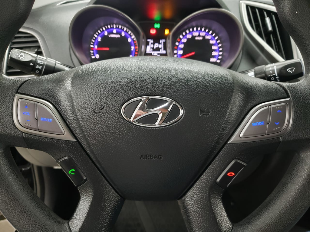 Hyundai HB20S Preto