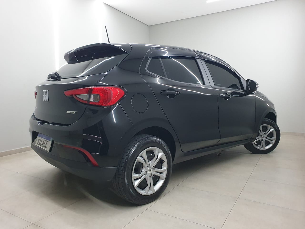 Fiat Argo Preto