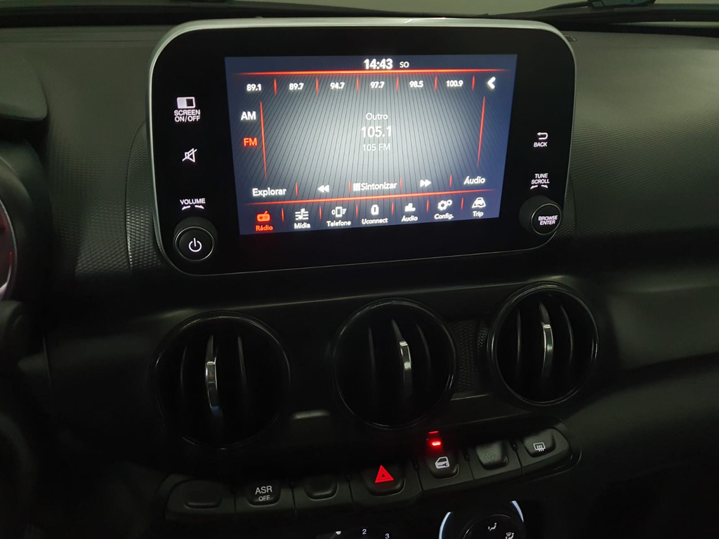 Fiat Argo Preto