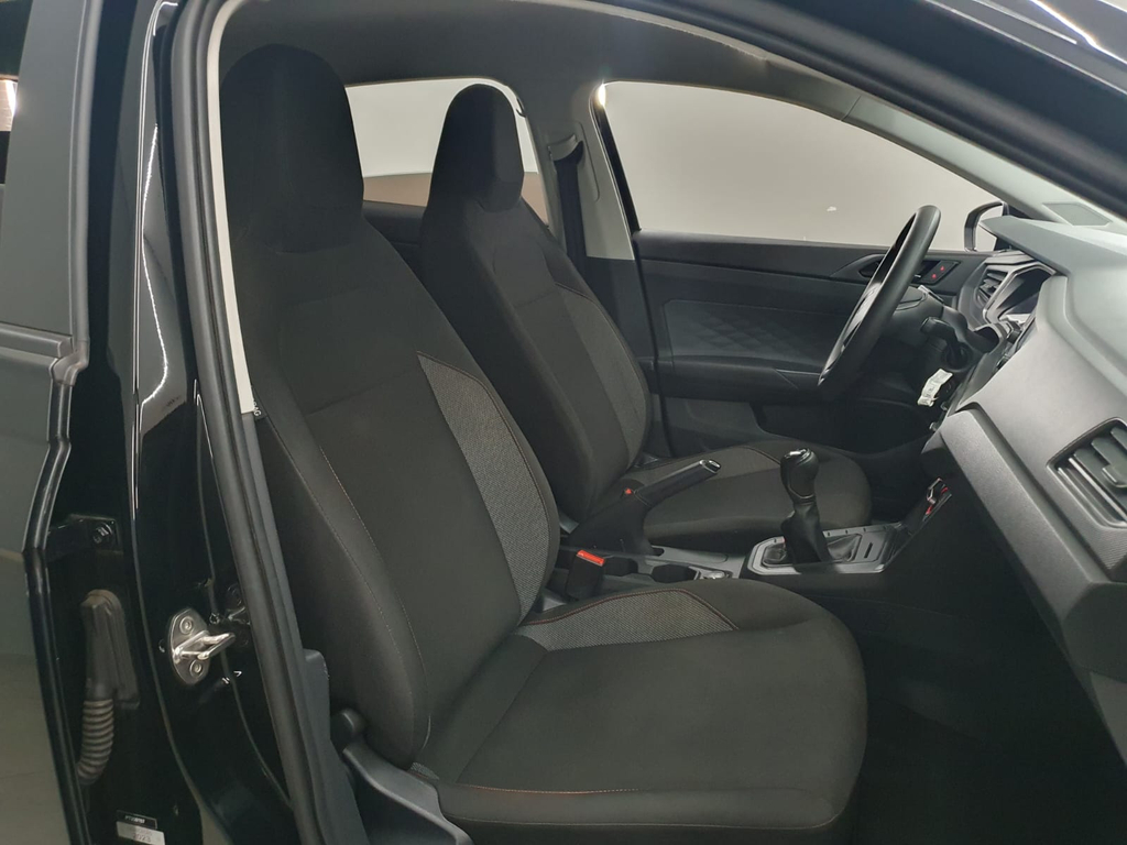 Volkswagen Polo Preto