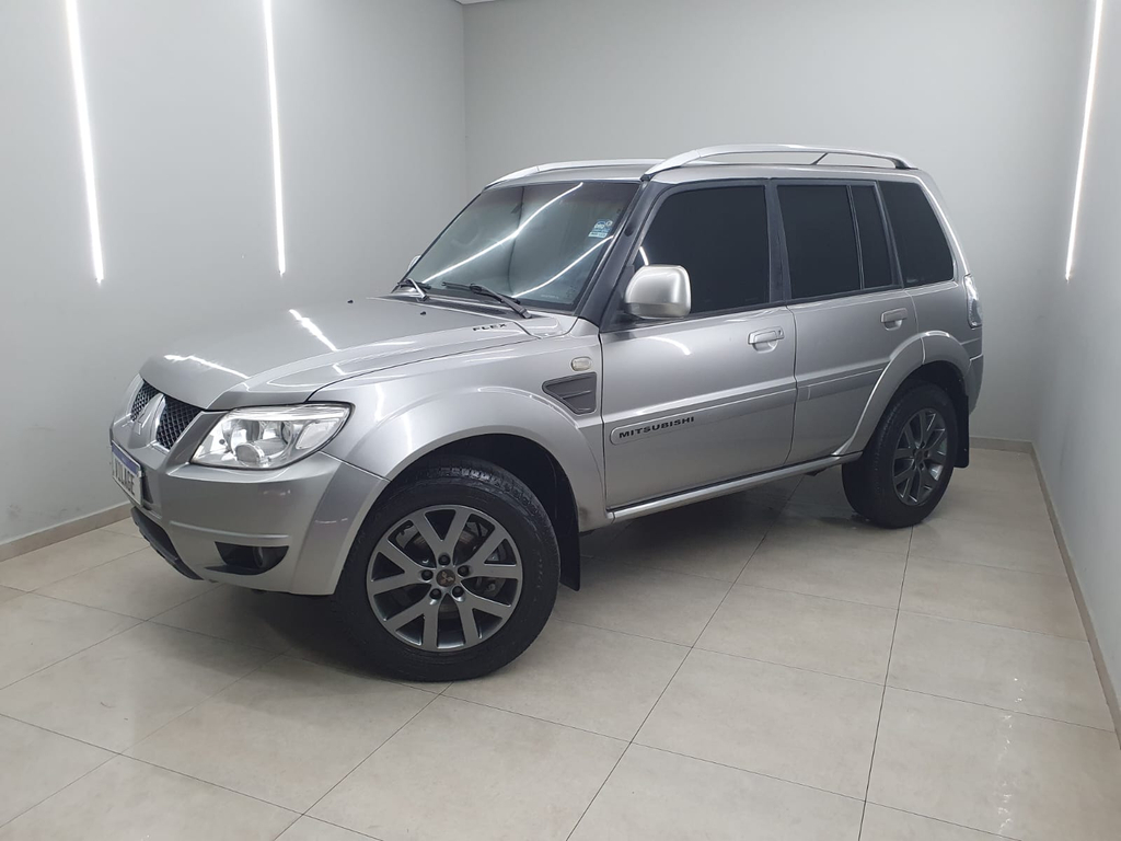 Mitsubishi Pajero TR4 Prata