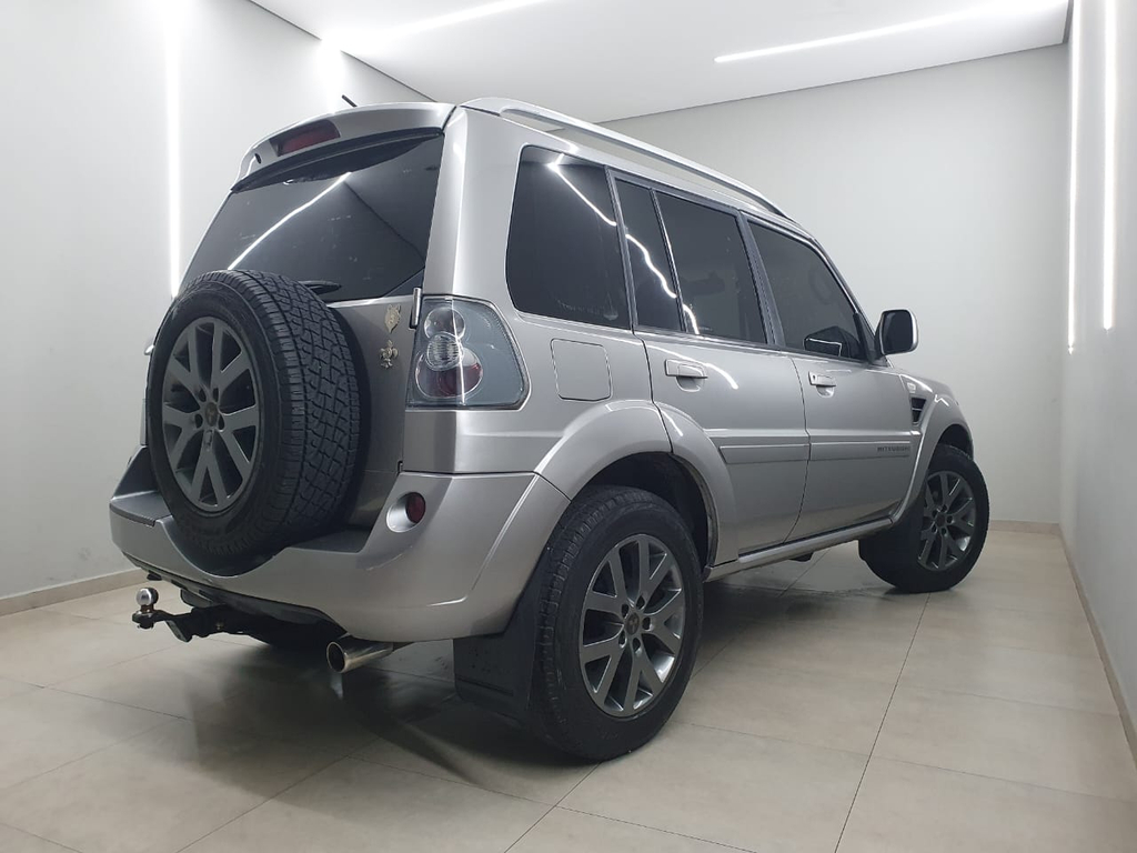 Mitsubishi Pajero TR4 Prata