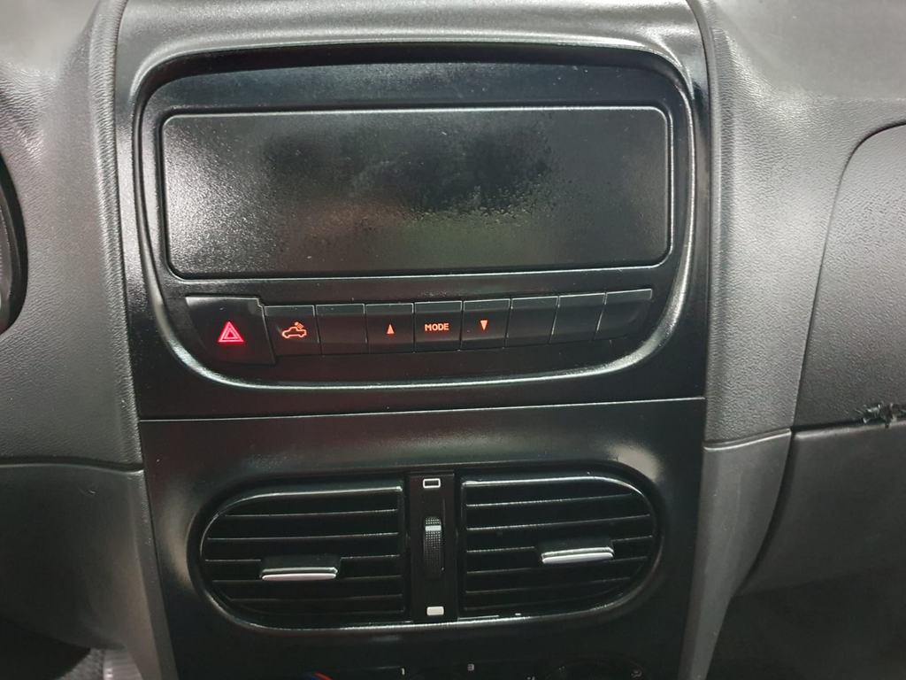 Fiat Strada Branco