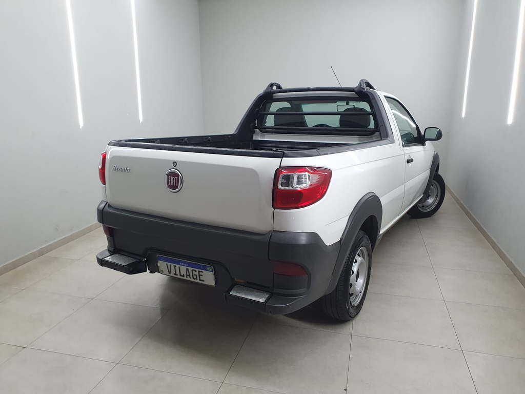 Fiat Strada Branco