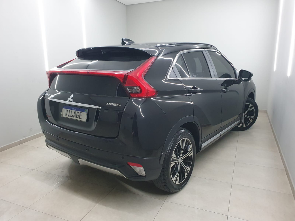 Mitsubishi Eclipse Cross Preto