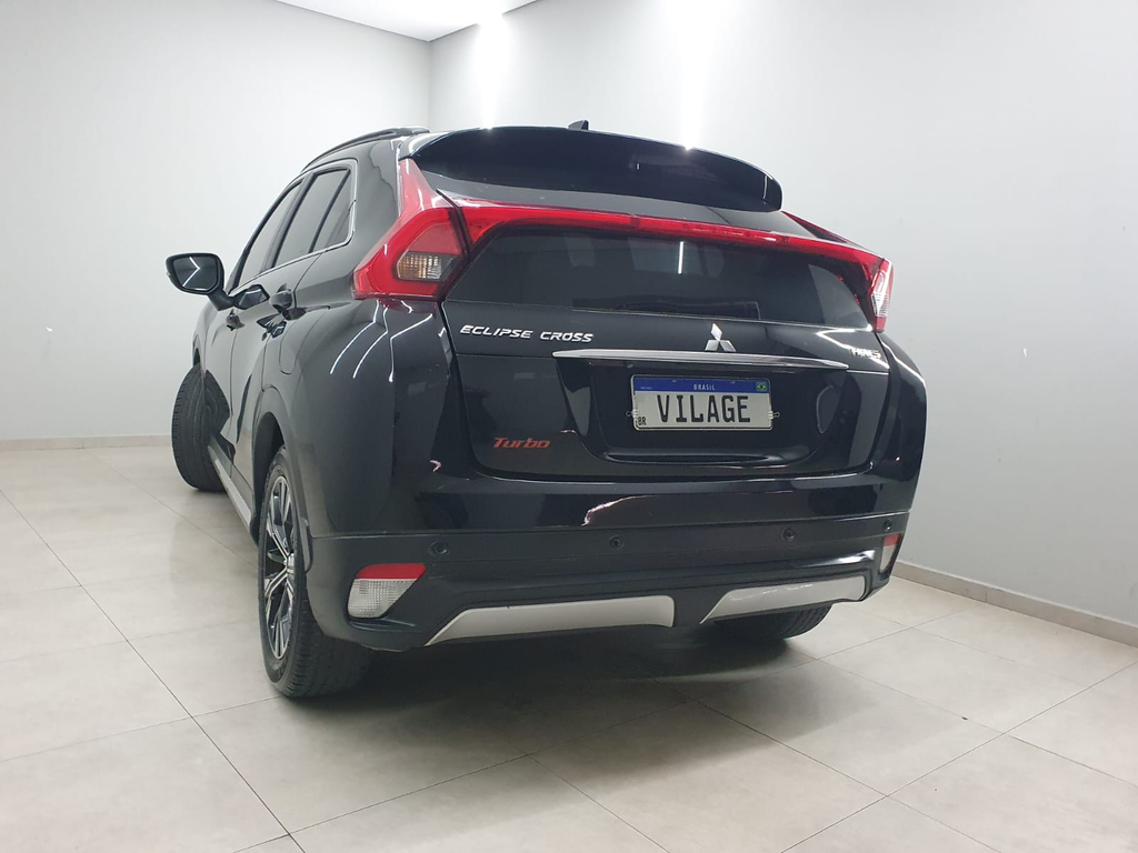 Mitsubishi Eclipse Cross Preto