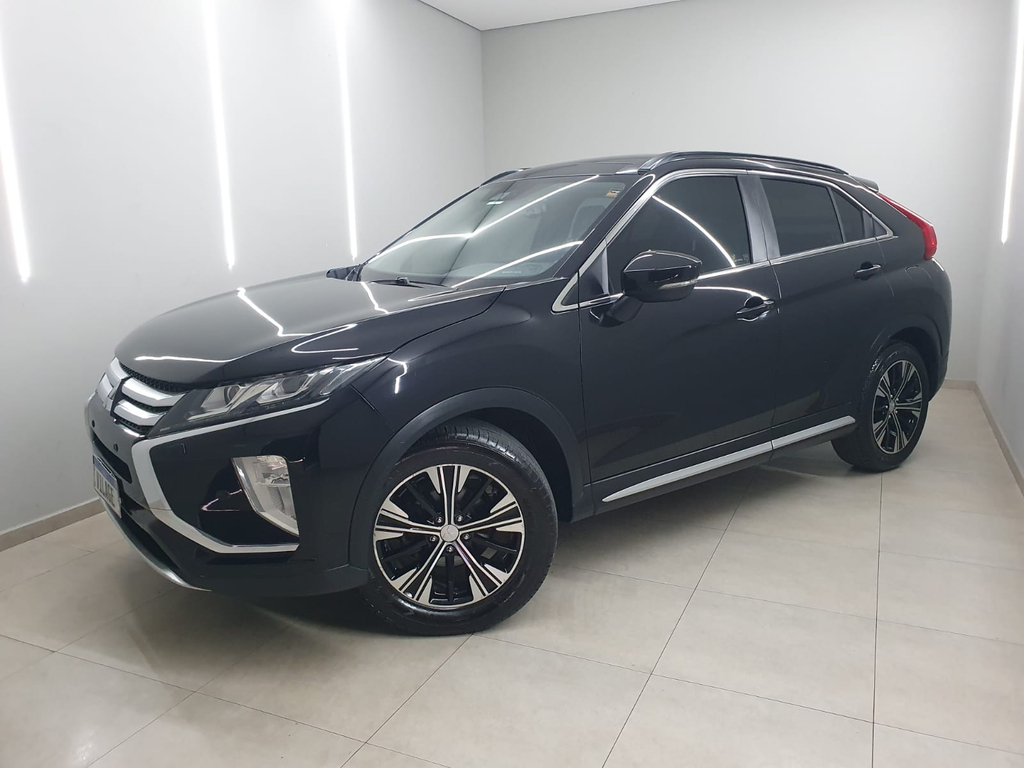Mitsubishi Eclipse Cross Preto