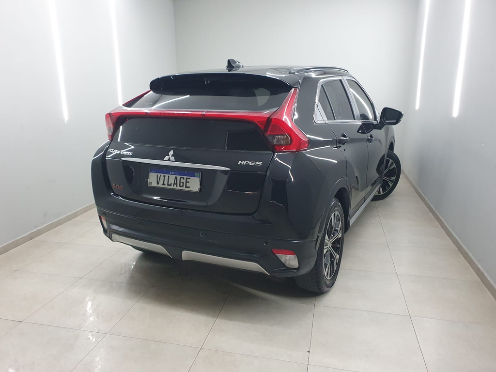 Mitsubishi Eclipse Cross Preto