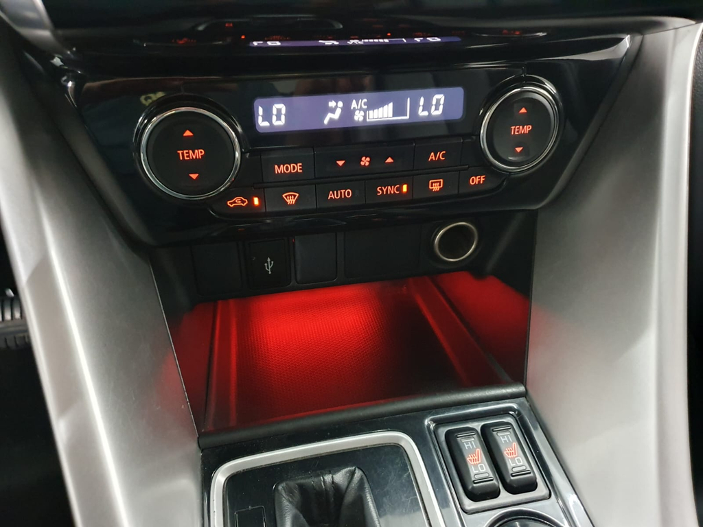 Mitsubishi Eclipse Cross Preto