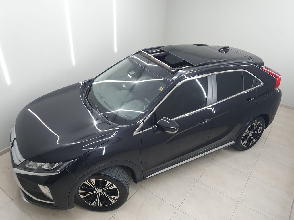 Mitsubishi Eclipse Cross Preto
