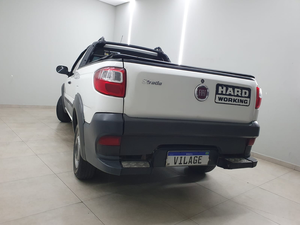 Fiat Strada Branco