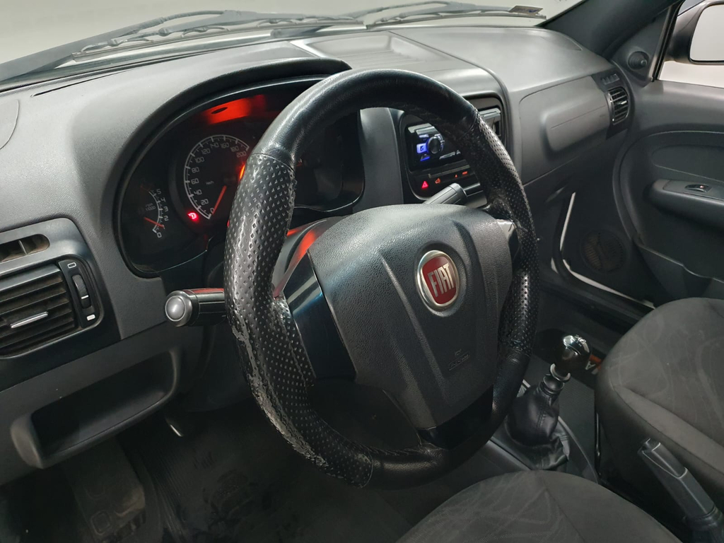 Fiat Strada Branco