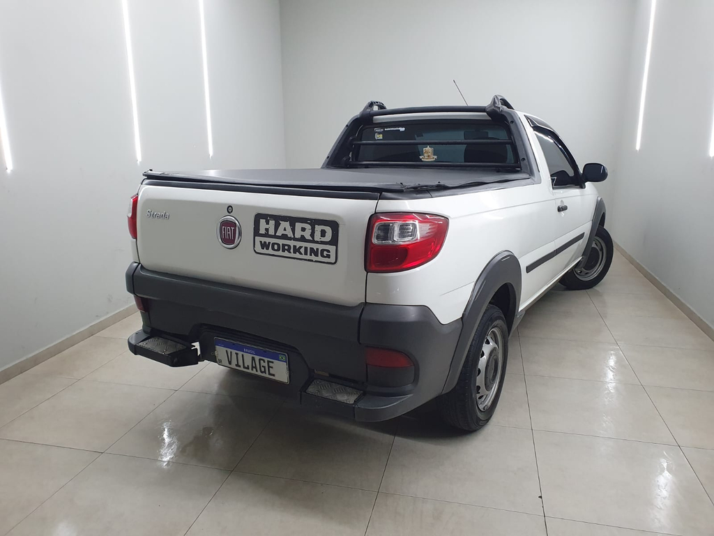 Fiat Strada Branco