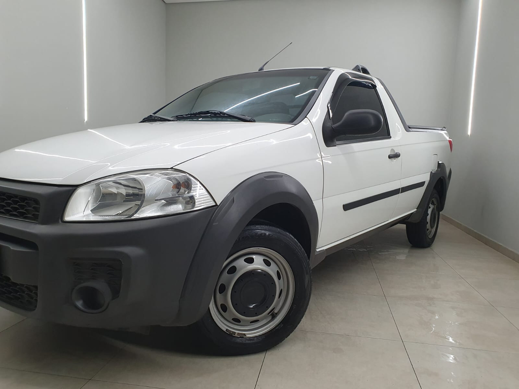 Fiat Strada Branco