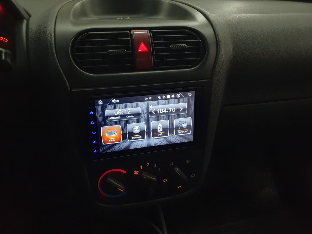 Chevrolet Montana Preto