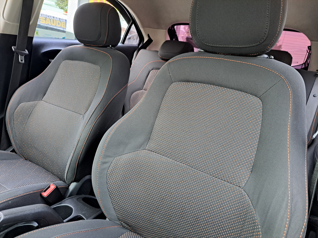 Chevrolet Onix 2014