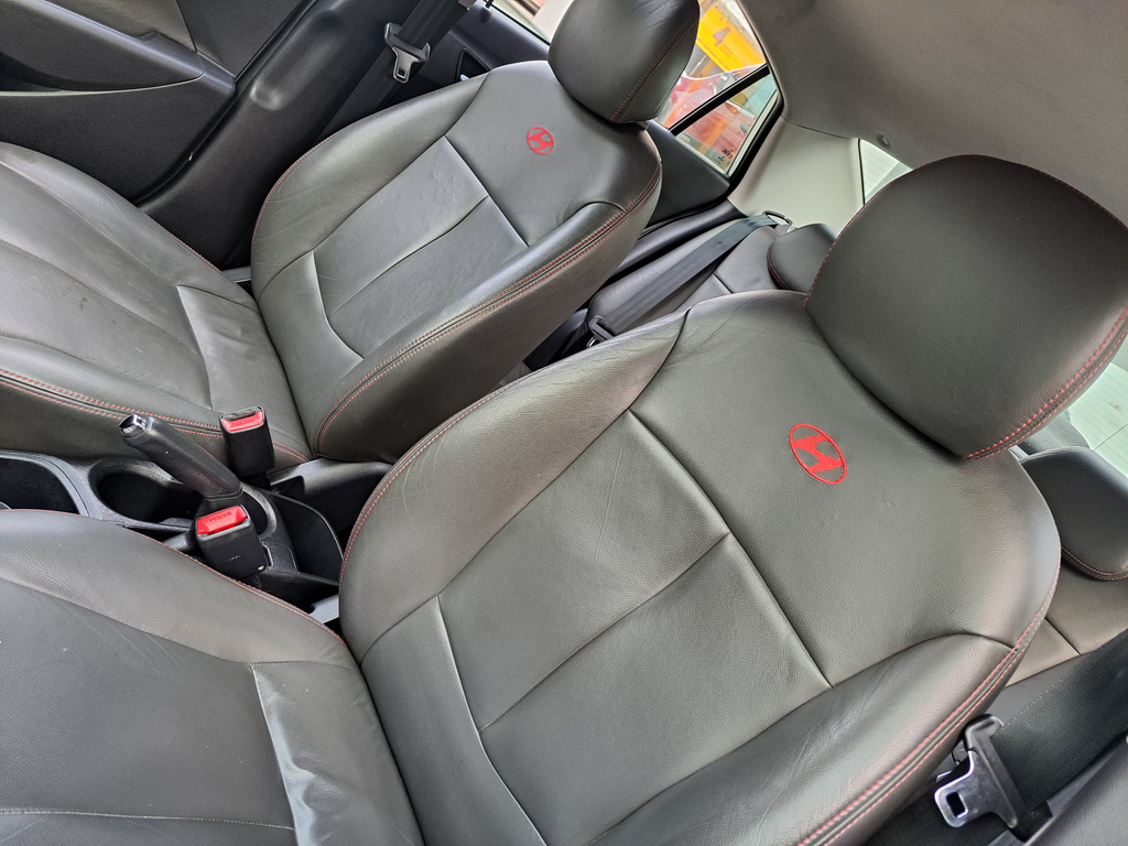 Hyundai HB20S 2015
