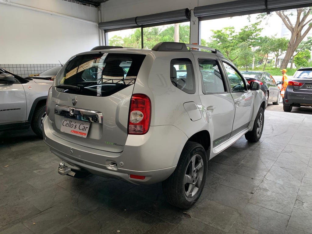 Renault Duster Prata