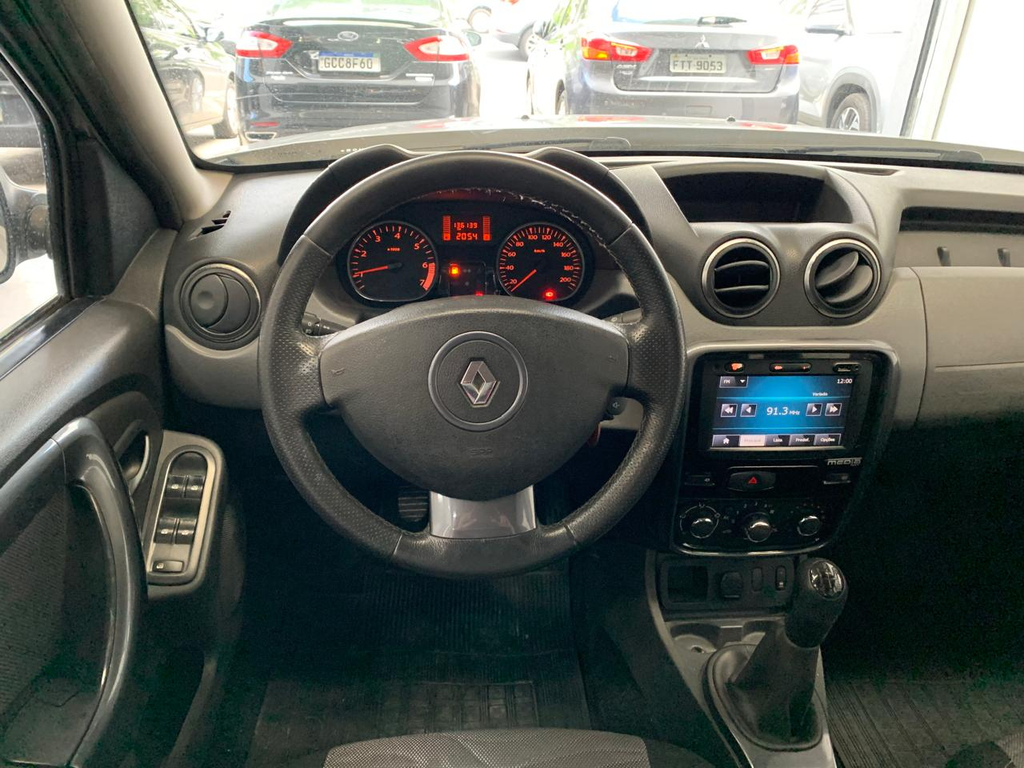 Renault Duster Prata