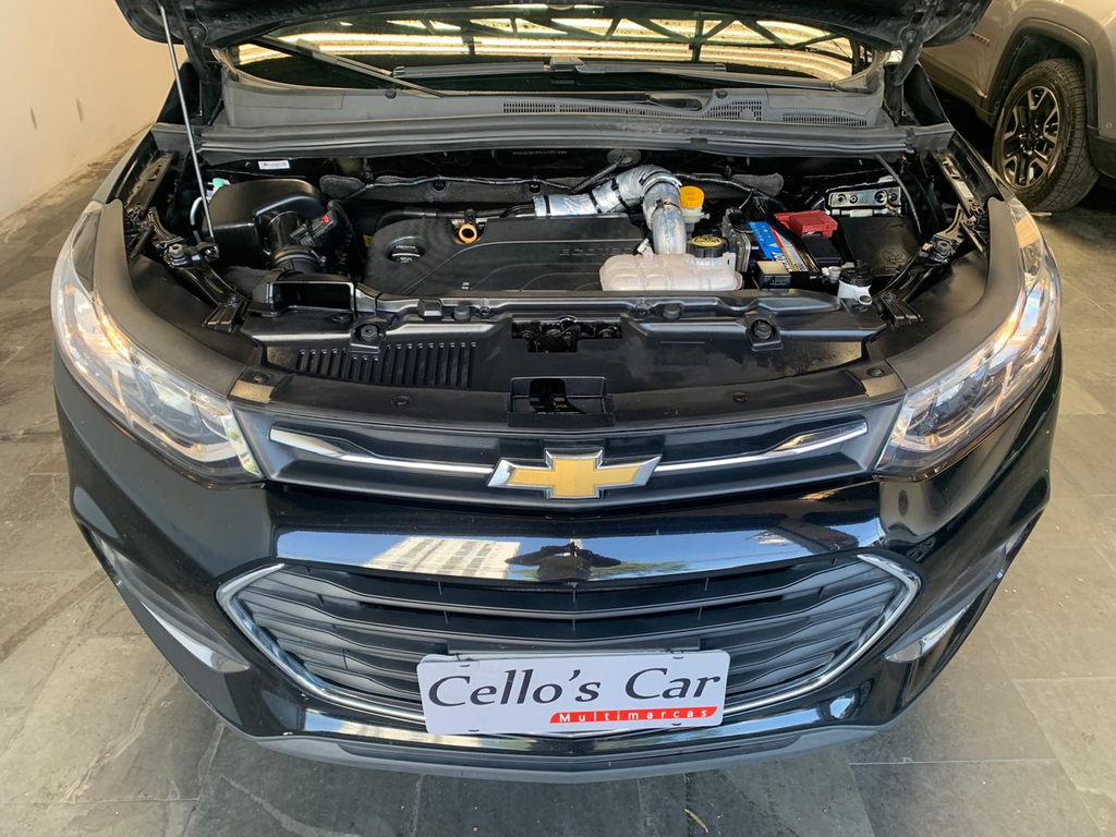 Chevrolet Tracker Preto