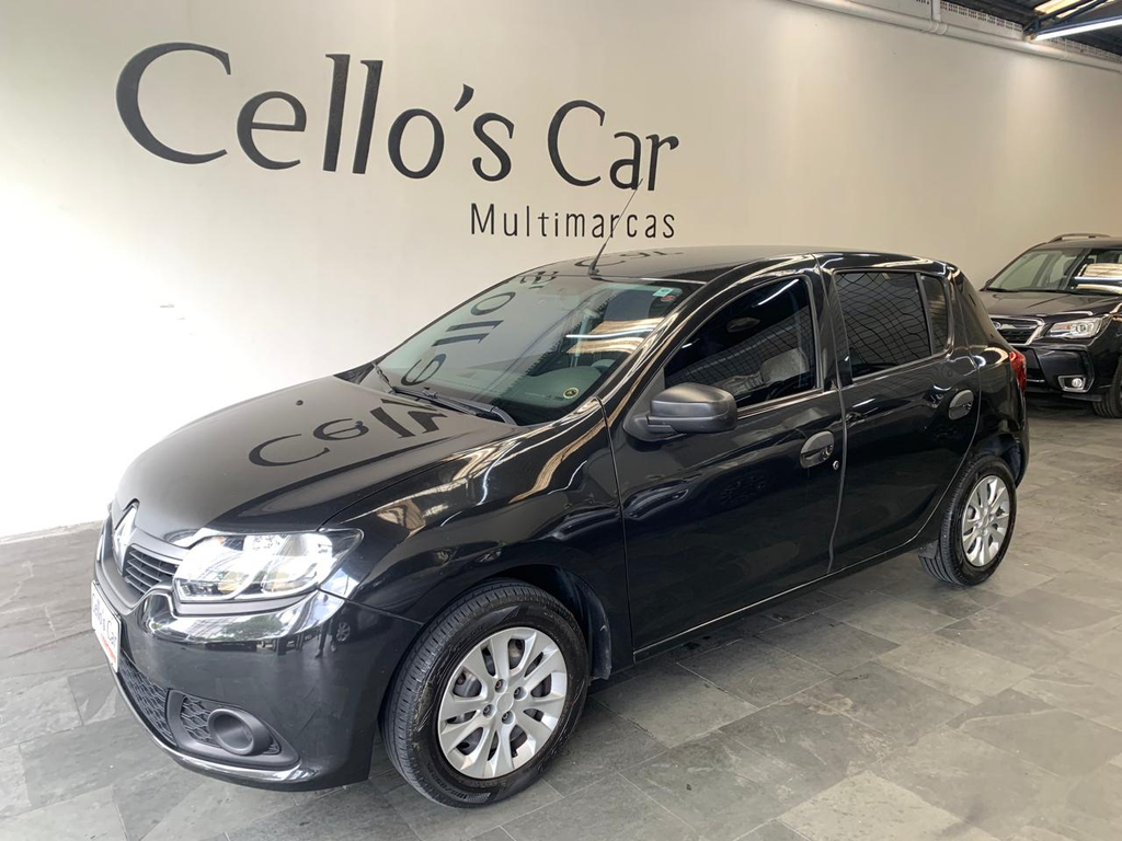 Renault Sandero Preto