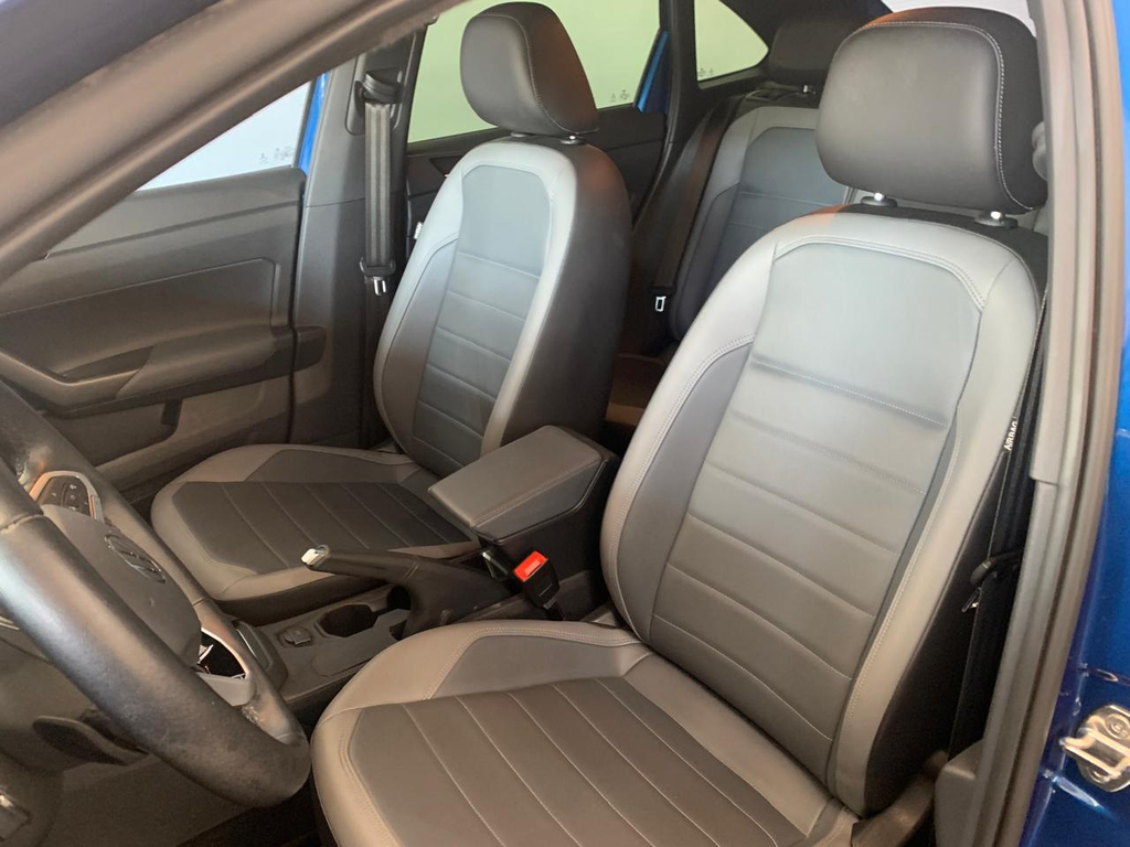 Volkswagen Nivus Azul