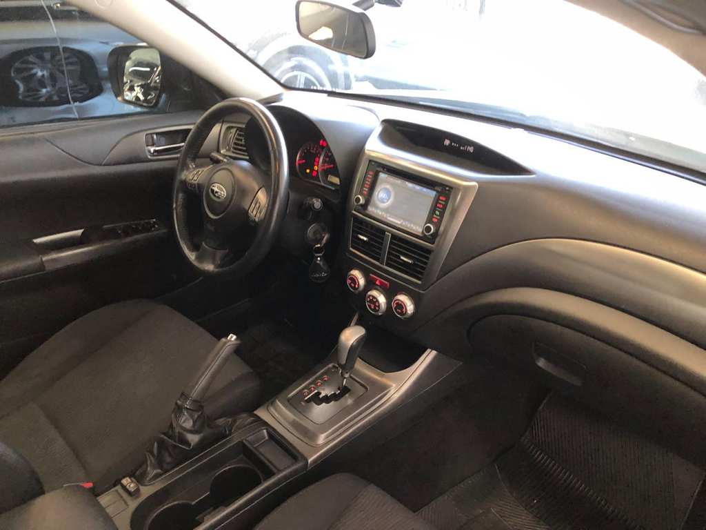 Subaru Impreza Hatch Prata