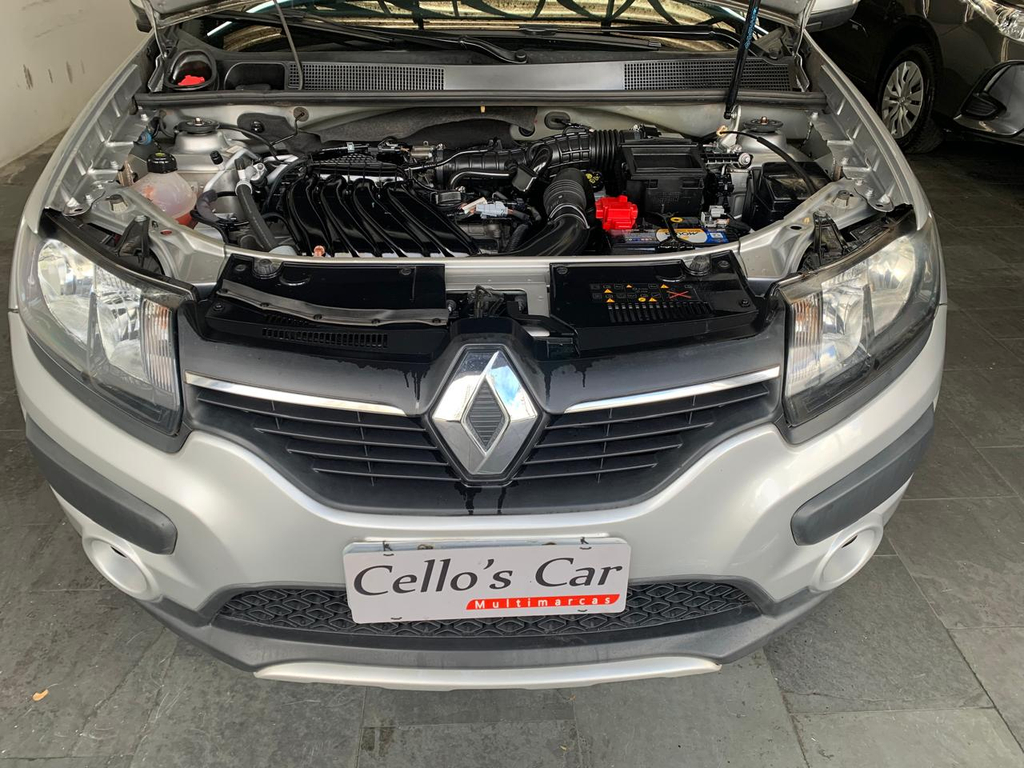 Renault Sandero Stepway Prata