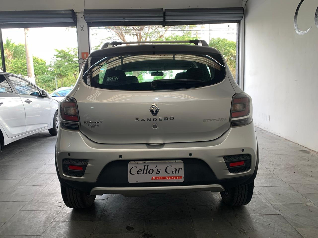 Renault Sandero Stepway Prata