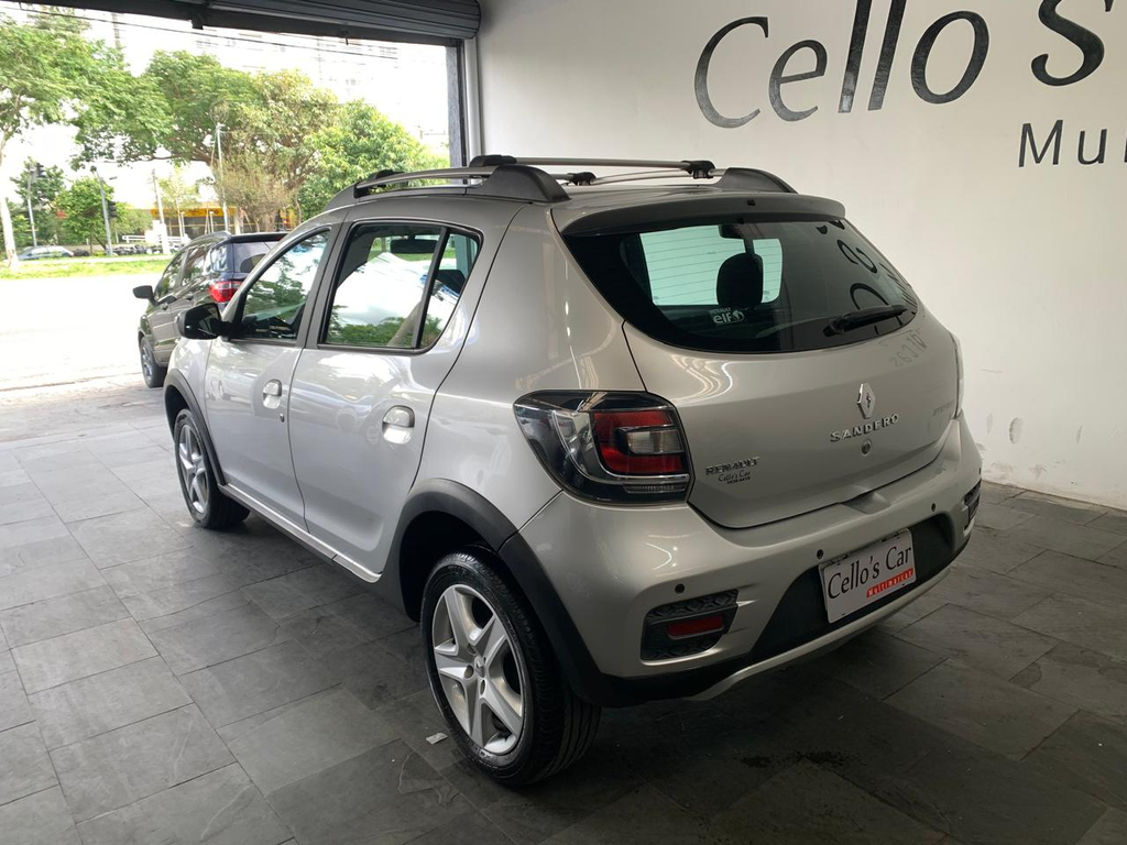 Renault Sandero Stepway Prata