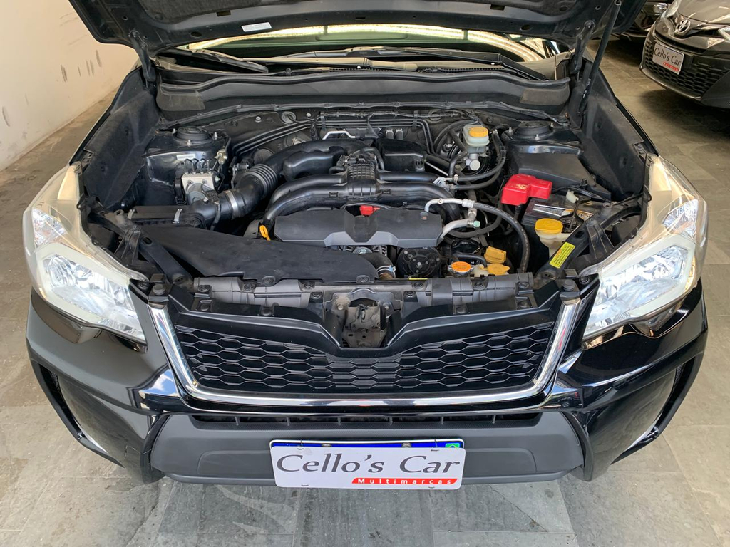 Subaru Forester Preto