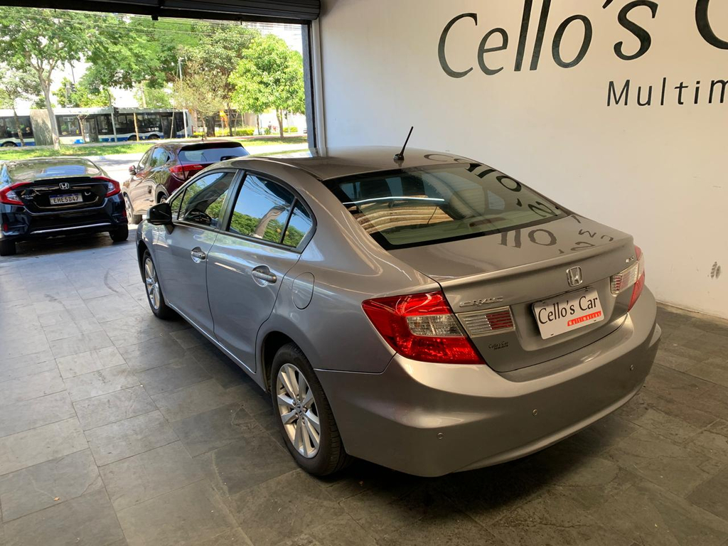 Honda Civic Cinza