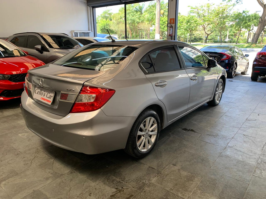 Honda Civic Cinza