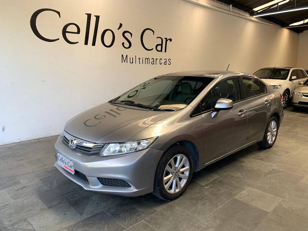 Honda Civic Cinza
