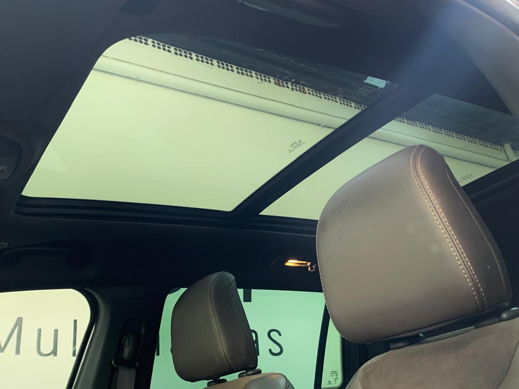 Jeep Commander Cinza