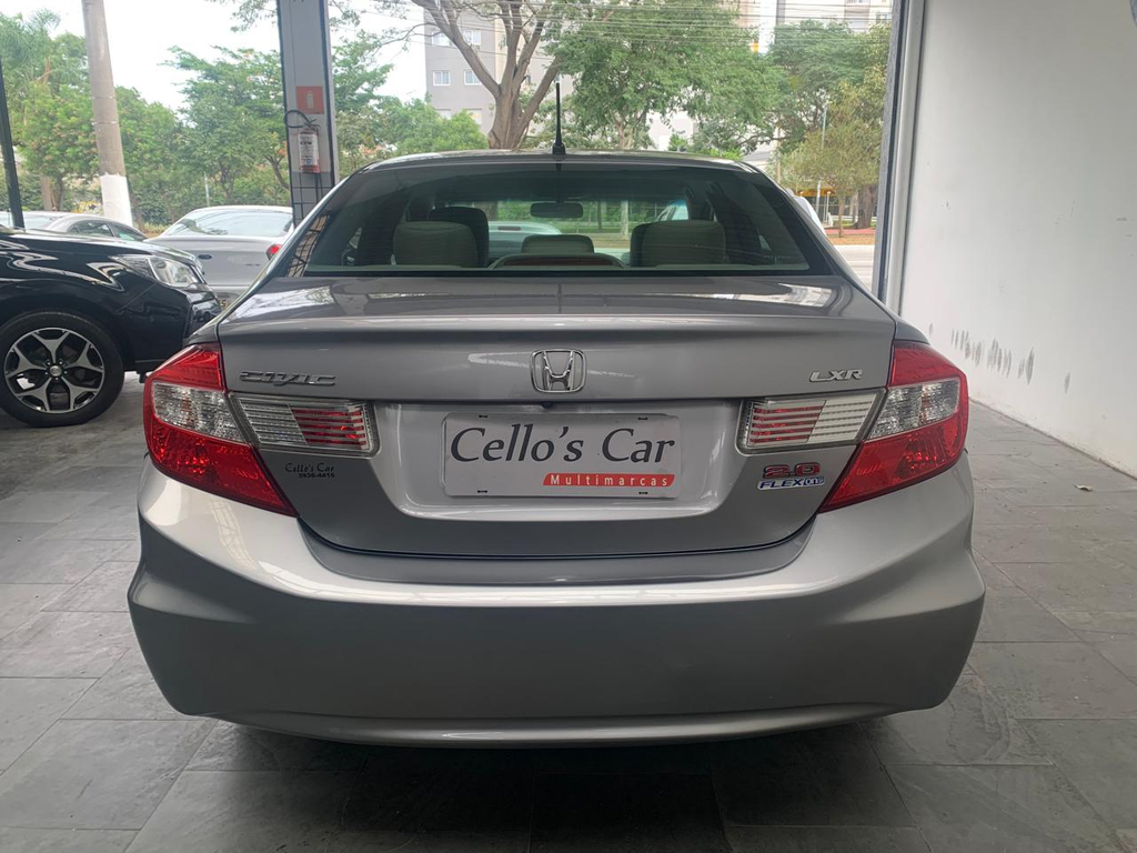 Honda Civic Cinza