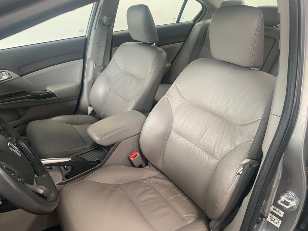 Honda Civic Cinza