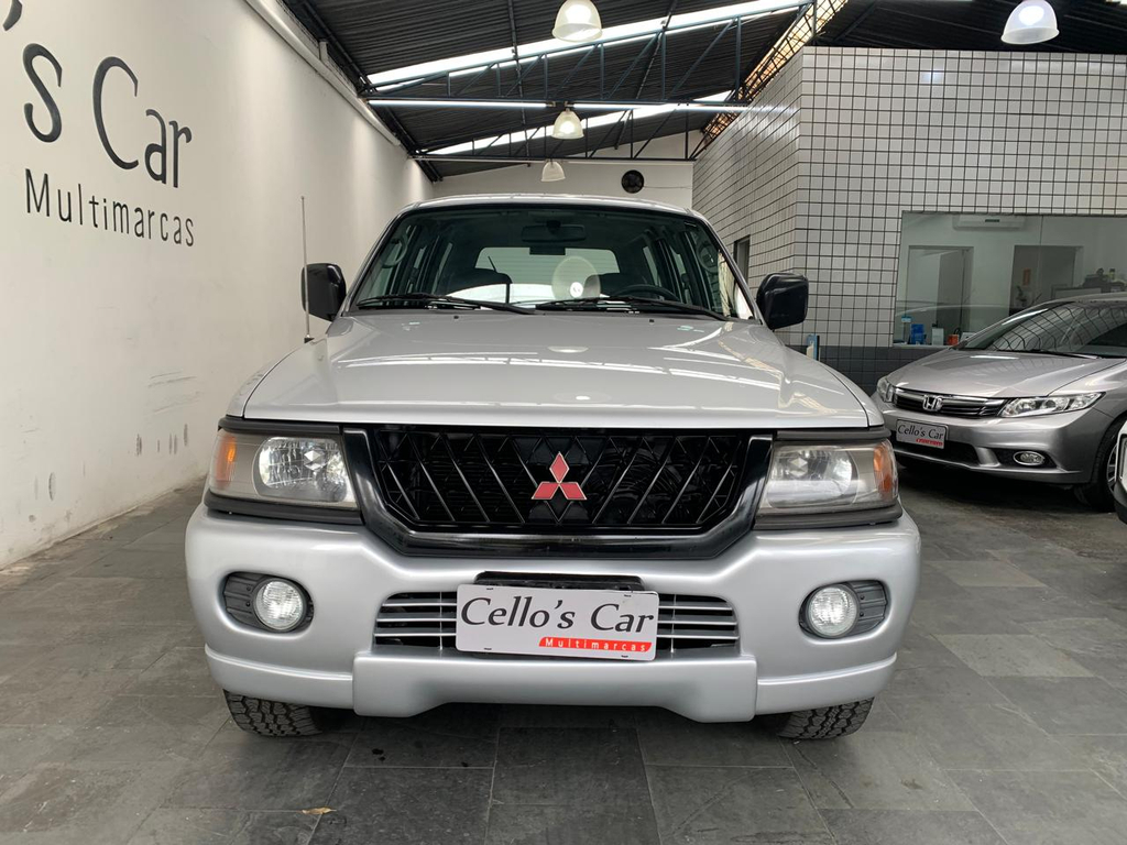 Mitsubishi Pajero Sport Prata