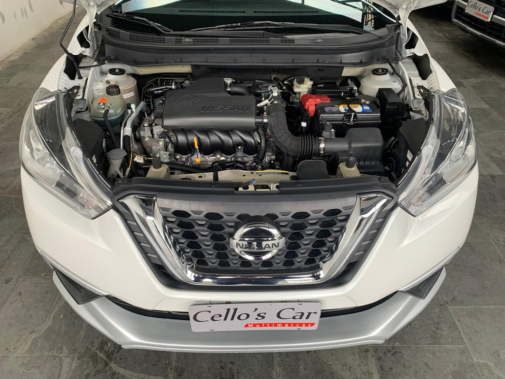 Nissan Kicks Branco